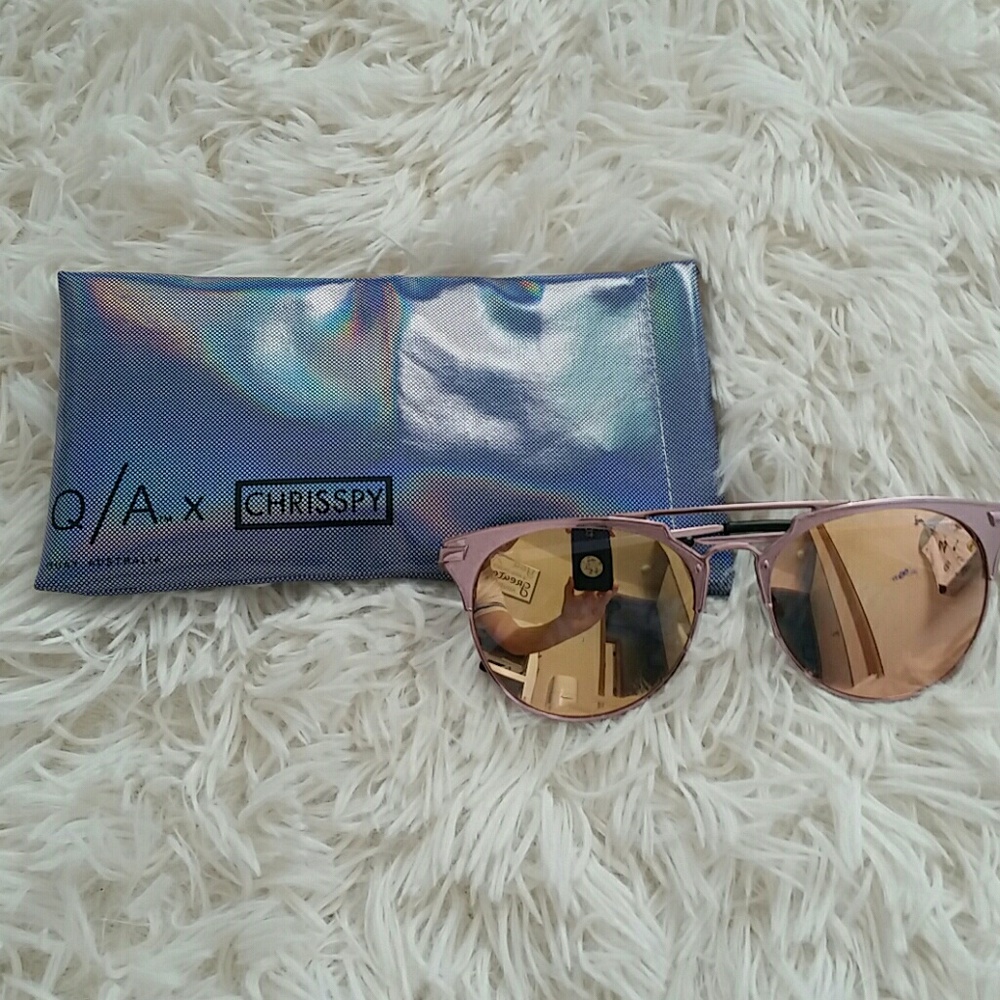 Quay chrisspy sunnies